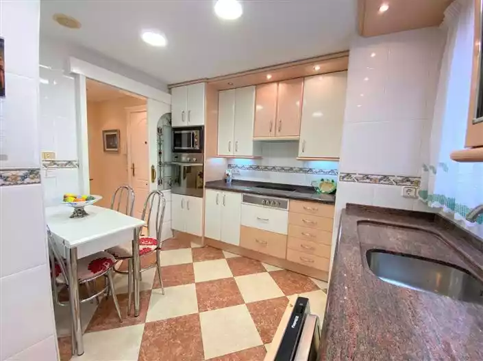 Flat 64m² in Spain, Benidorm. Priced at 265200€ rent photo-12