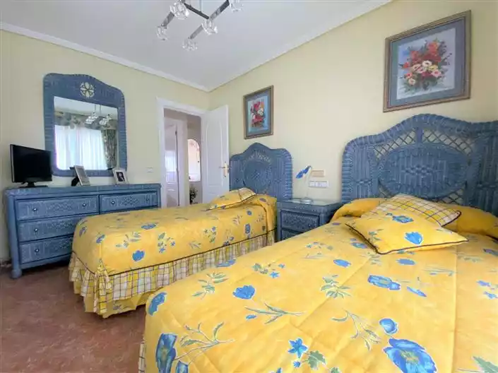 Flat 64m² in Spain, Benidorm. Priced at 265200€ rent photo-18