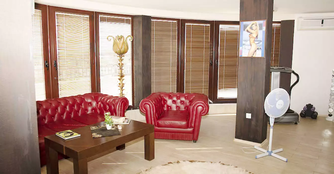 Flat 380m² in Bulgaria, Sunny Beach. Priced at 183500€ rent photo-1