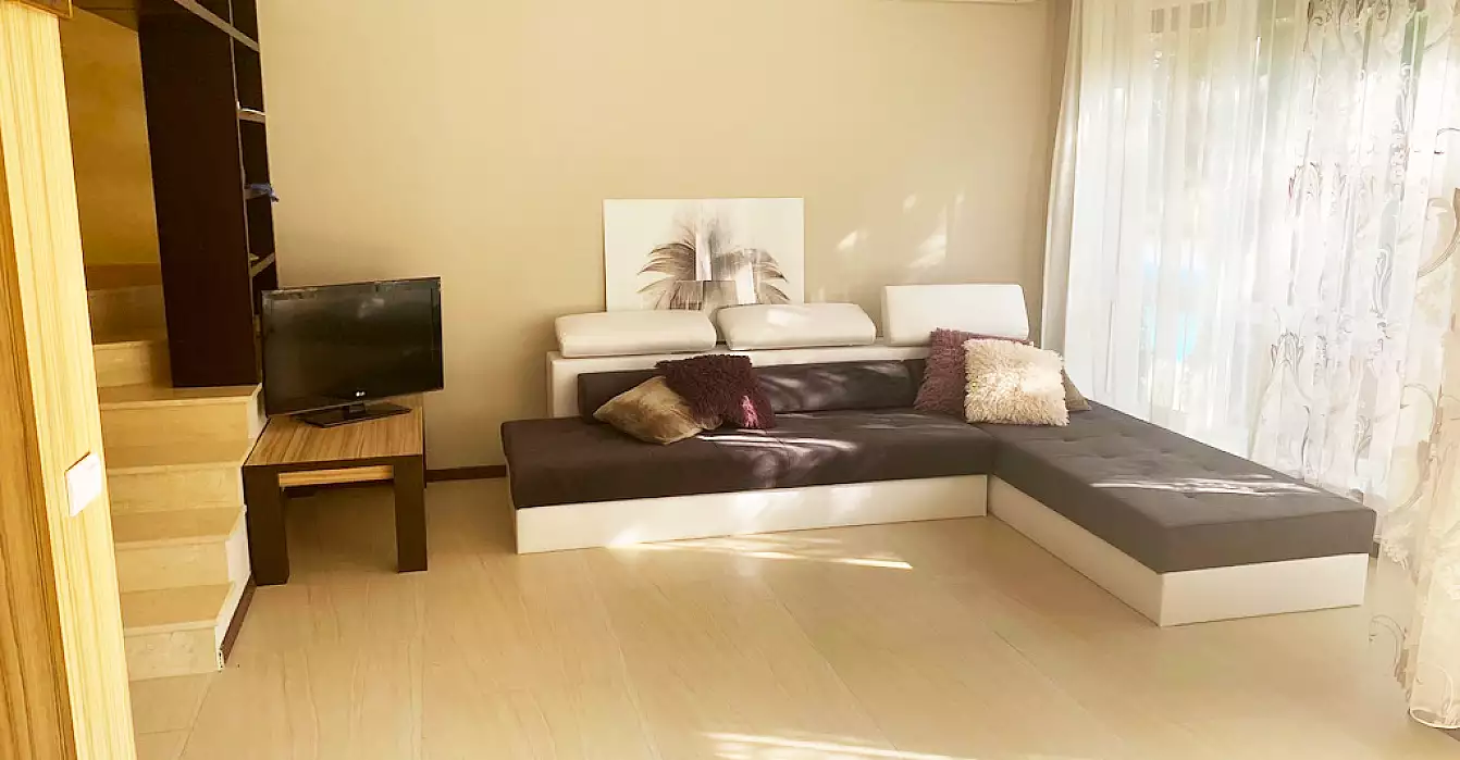 Townhouse 110m² in Bulgaria, Sveti Vlas. Priced at 135900€ rent photo-1