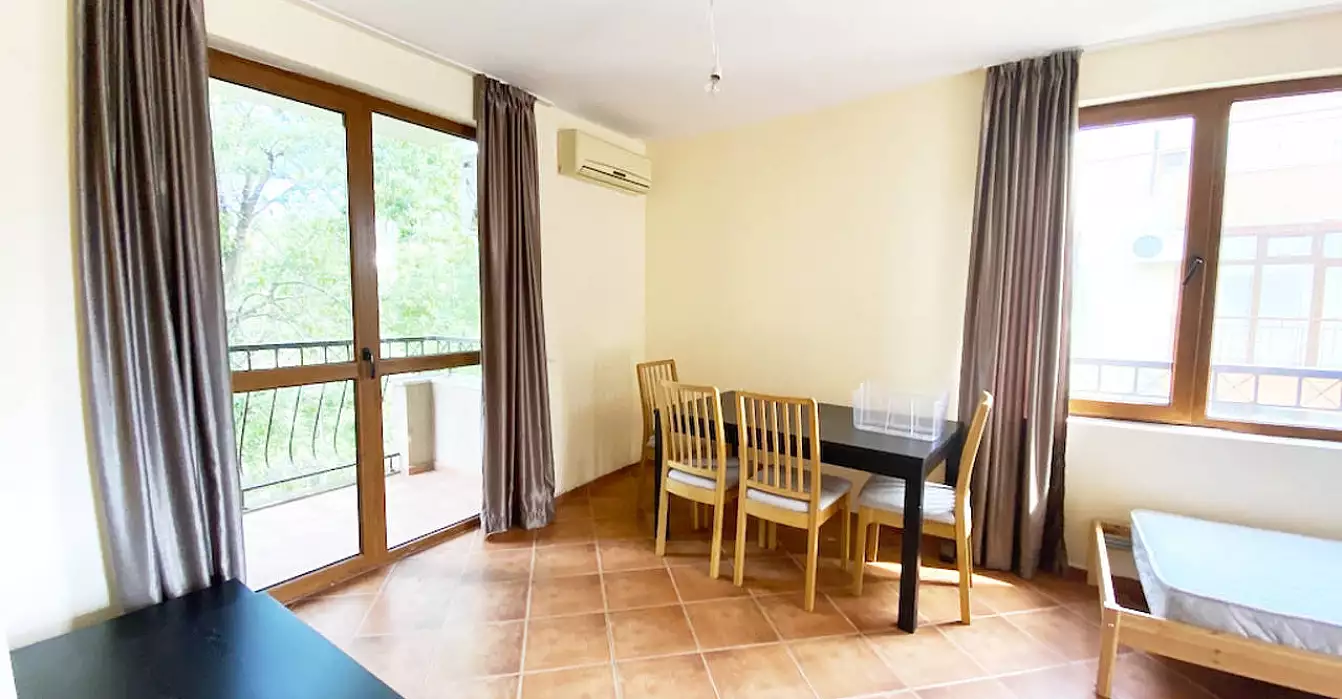 Flat 90m² in Bulgaria, Sunny Beach. Priced at 55000€ rent photo-1