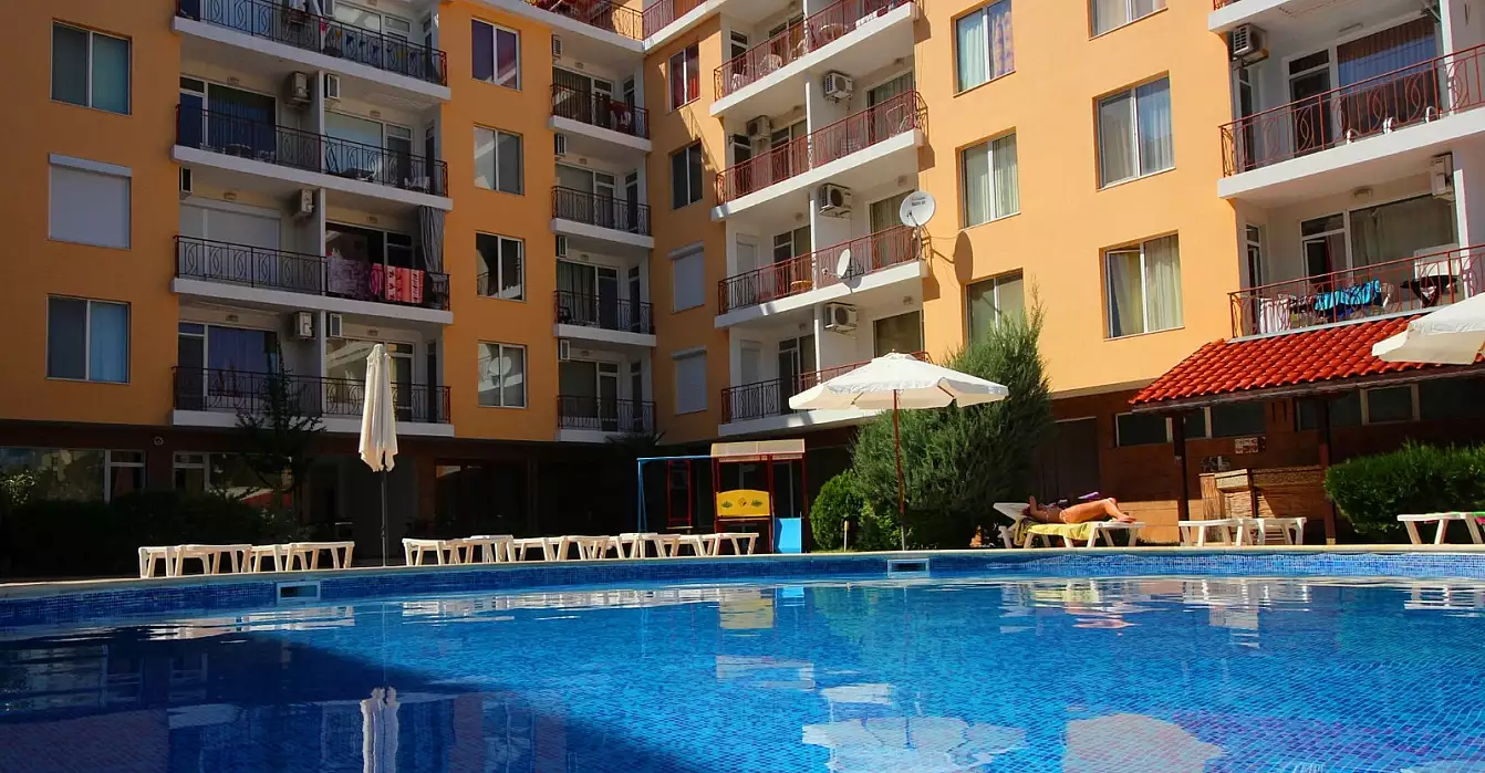Flat 70m² in Bulgaria, Sunny Beach. Priced at 34400€ rent photo-1