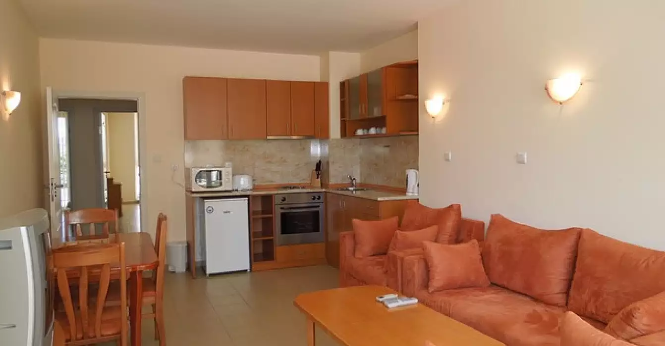 Flat 102m² in Bulgaria, Sunny Beach. Priced at 55500€ rent photo-1