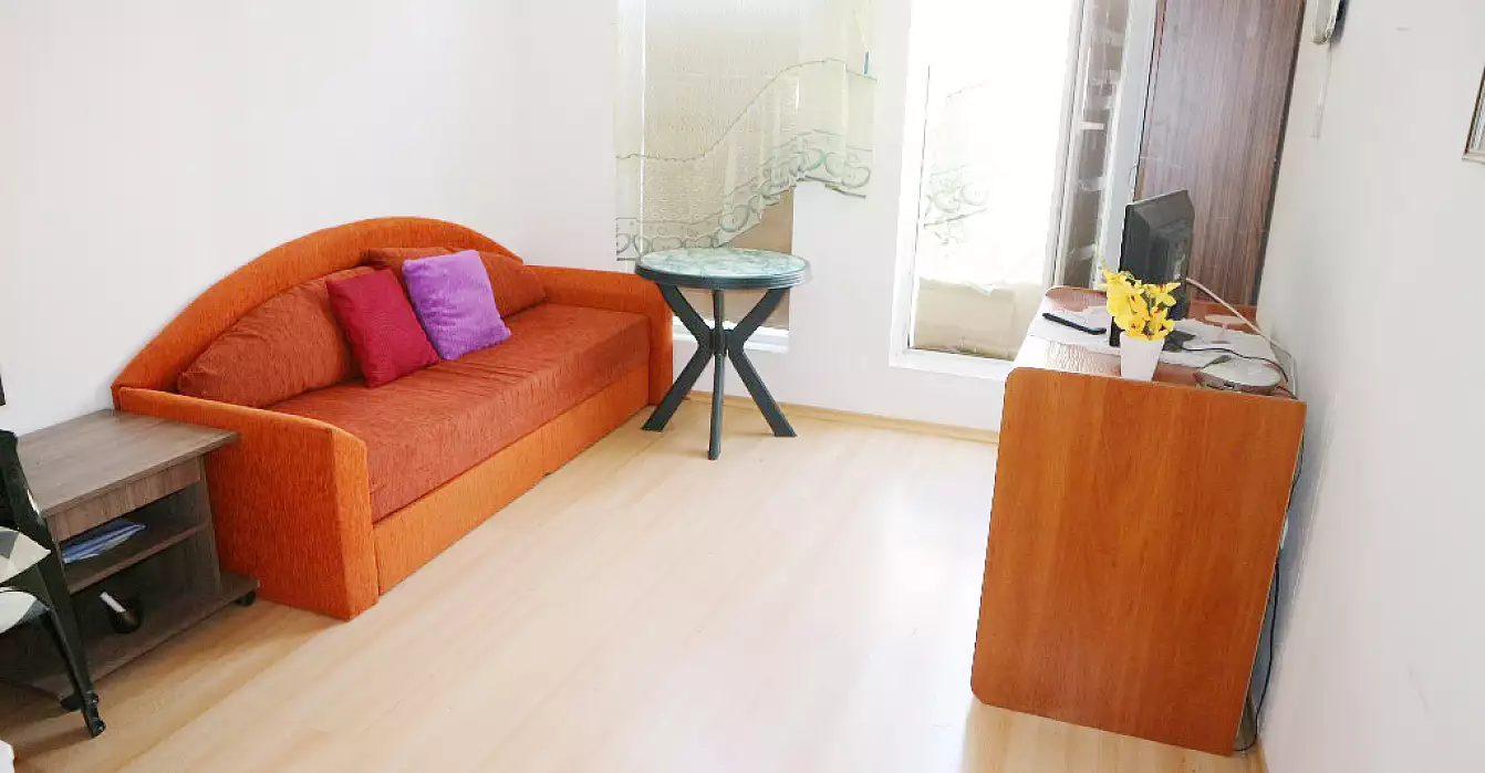 Flat 25m² in Bulgaria, Sunny Beach. Priced at 9500€ rent photo-1