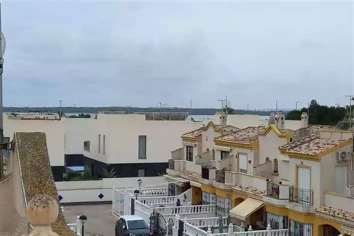 Townhouse 150m² in Spain, Guardamar del Segura. Priced at 119500€ rent photo-18