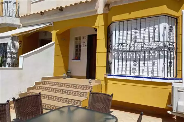 Townhouse 150m² in Spain, Guardamar del Segura. Priced at 119500€ rent photo-3