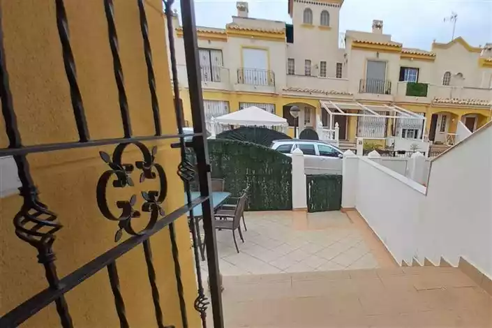 Townhouse 150m² in Spain, Guardamar del Segura. Priced at 119500€ rent photo-35