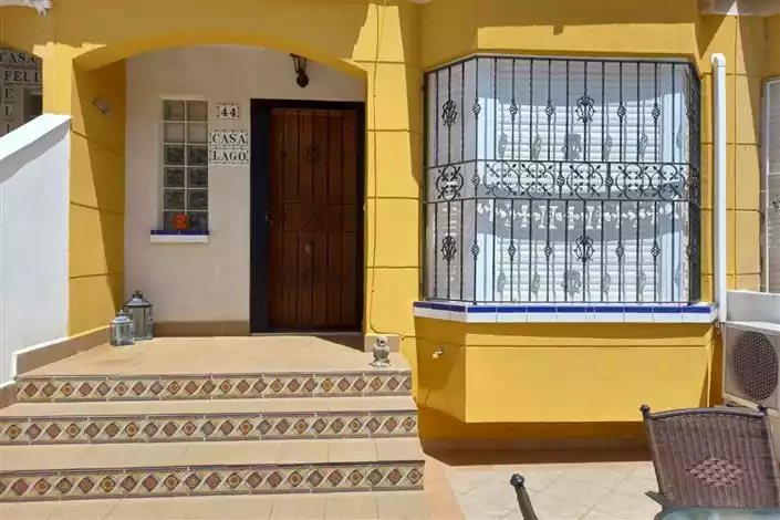 Townhouse 150m² in Spain, Guardamar del Segura. Priced at 119500€ rent photo-38