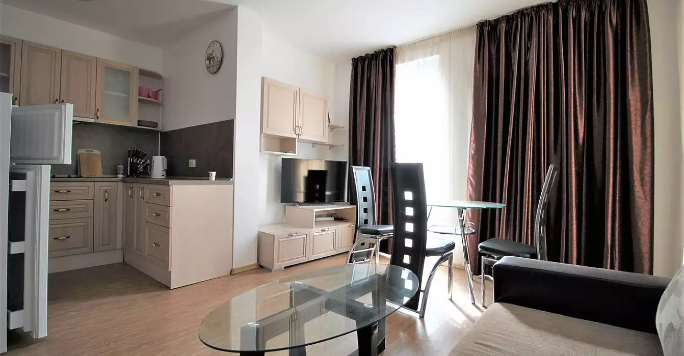 Flat 60m² in Bulgaria, Sunny Beach. Priced at 35900€ rent photo-1