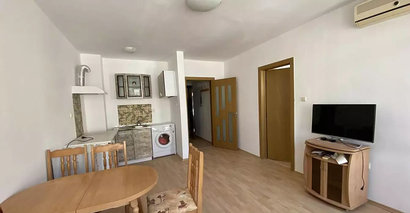 Flat 56m² in Bulgaria, Pomorie. Priced at 39600€ rent photo-1