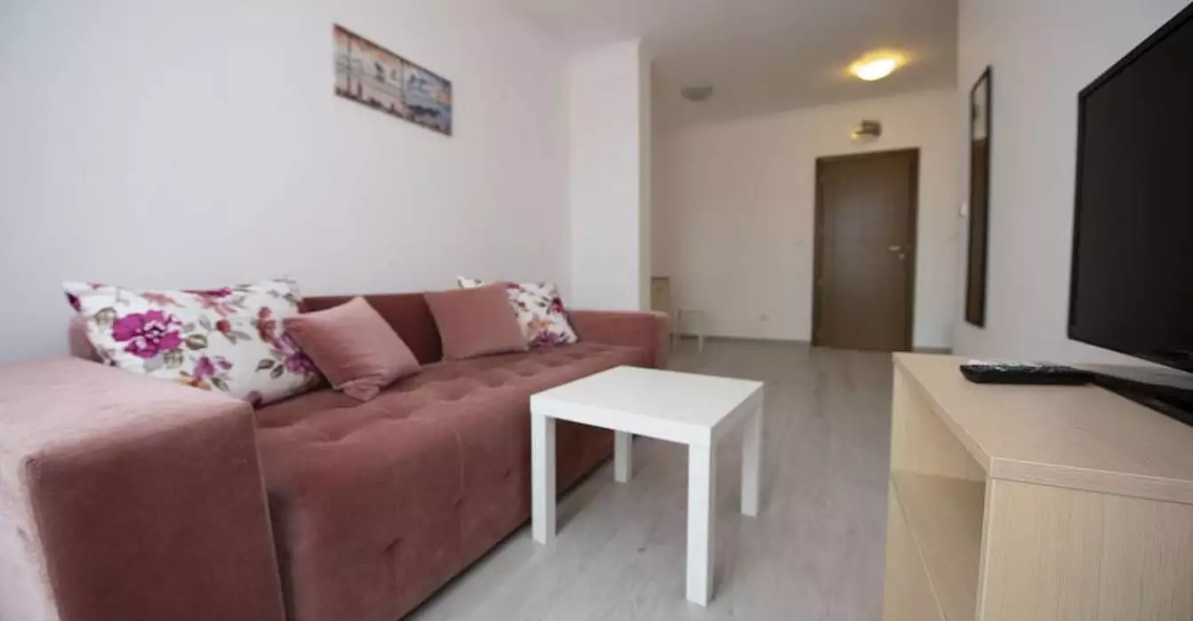 Flat 56m² in Bulgaria, Sunny Beach. Priced at 32000€ rent photo-1
