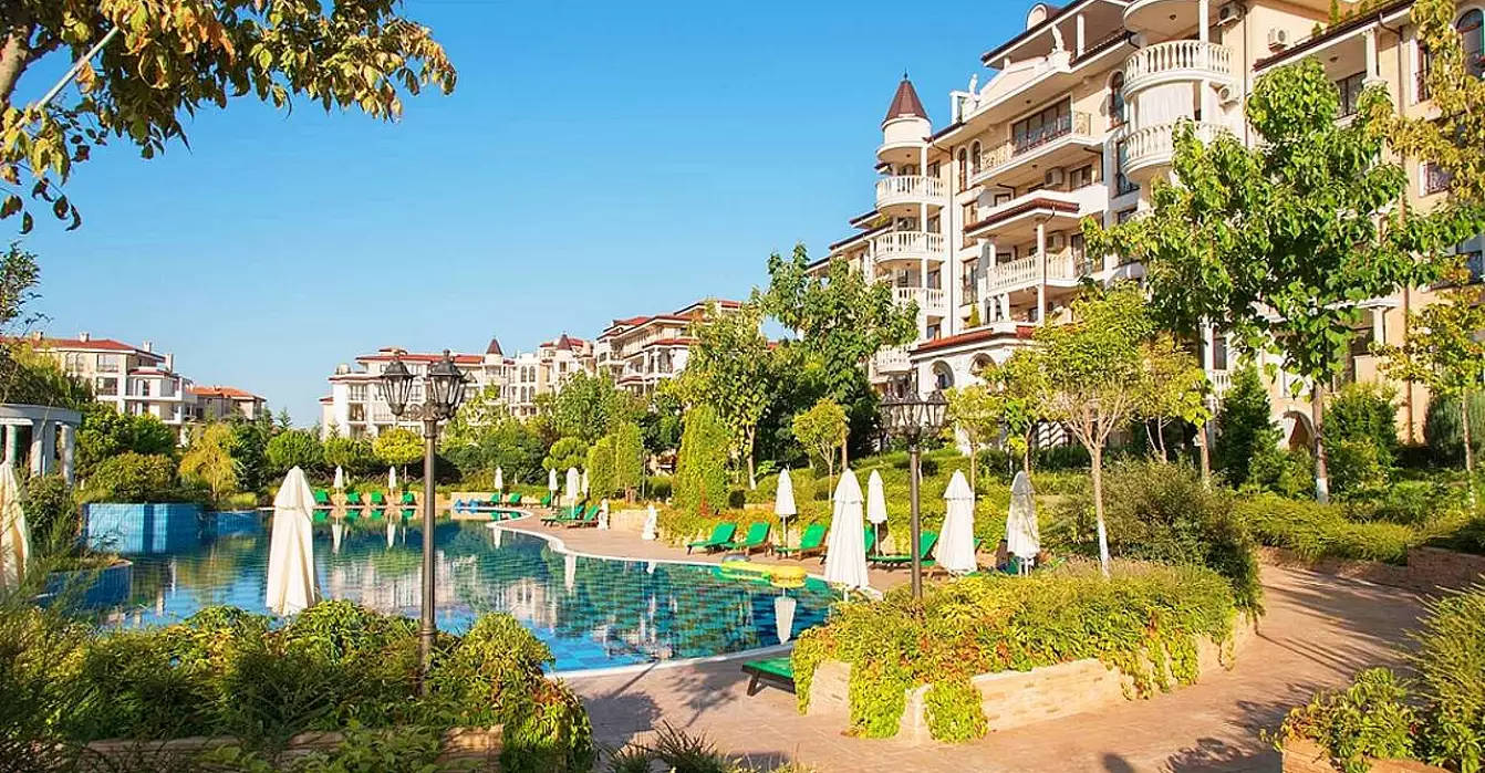 Flat 68m² in Bulgaria, Nessebar. Priced at 88375€ rent photo-1