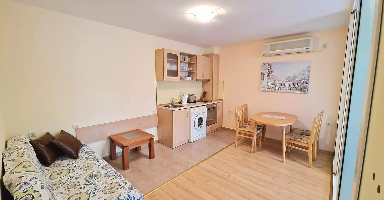 Flat 73m² in Bulgaria, Sunny Beach. Priced at 54500€ rent photo-1