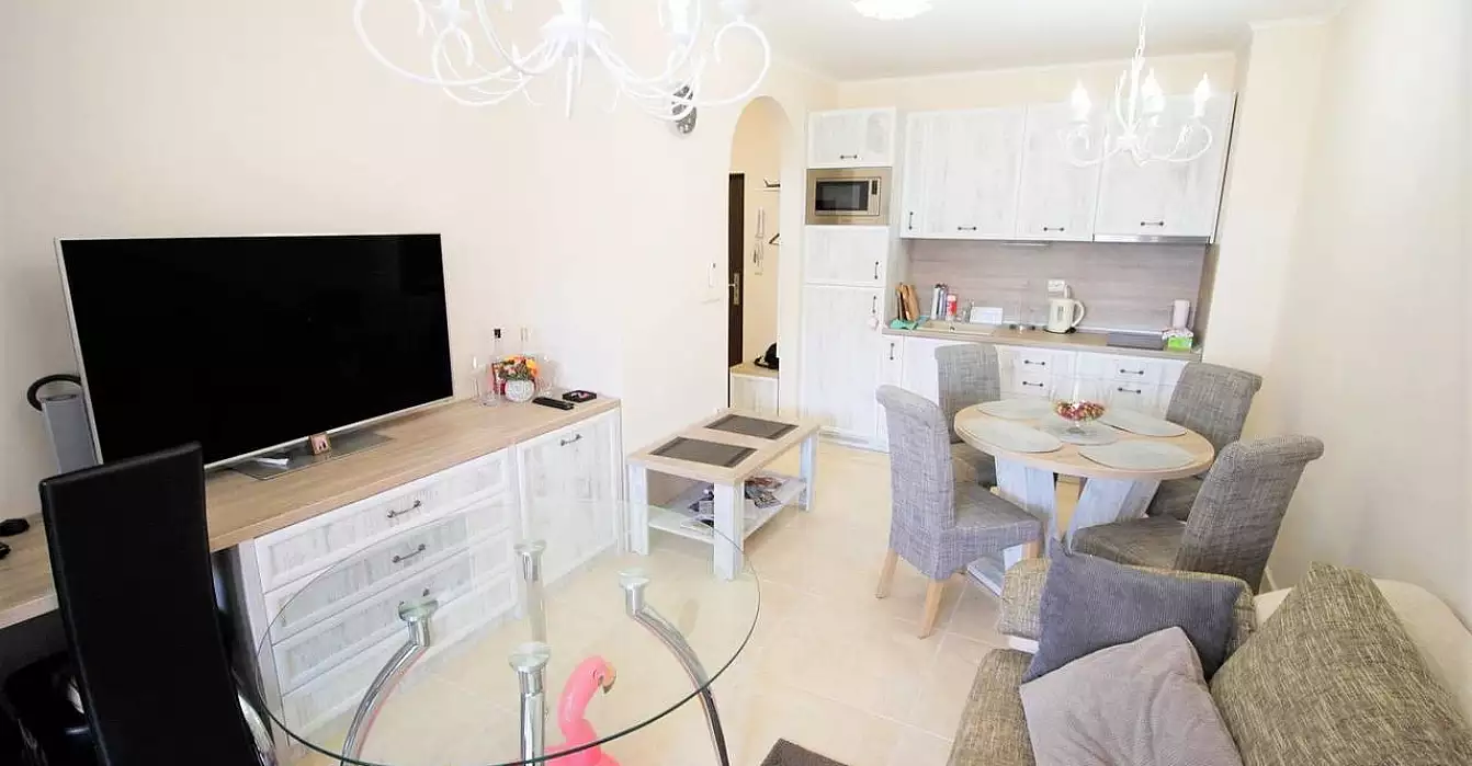 Flat 65m² in Bulgaria, Nessebar. Priced at 88000€ rent photo-1