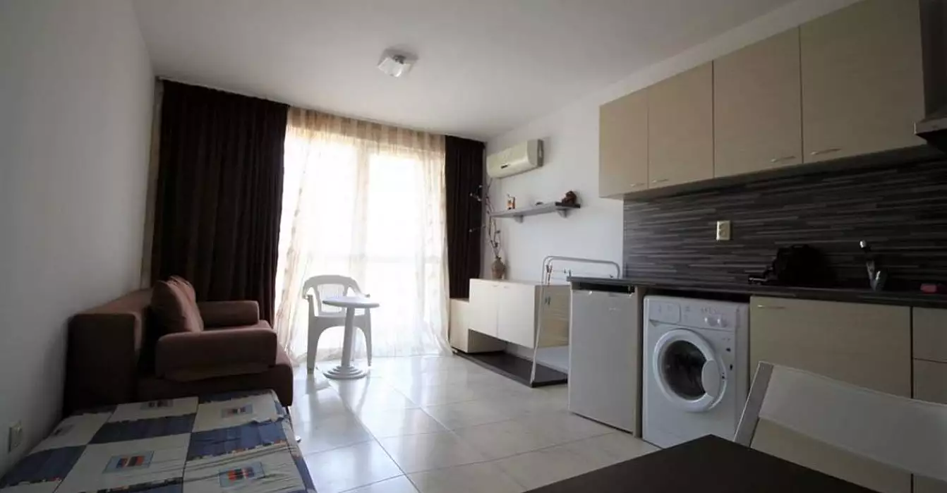 Flat 34m² in Bulgaria, Sunny Beach. Priced at 18500€ rent photo-1