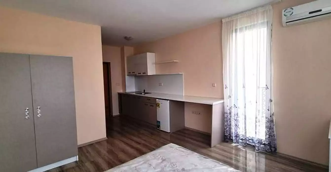 Flat 36m² in Bulgaria, Ravda. Priced at 27000€ rent photo-1