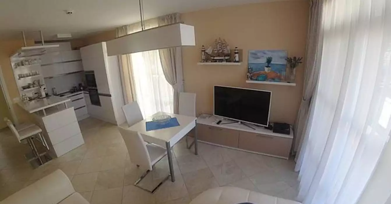 Flat 150m² in Bulgaria, Chernomorets. Priced at 122000€ rent photo-1