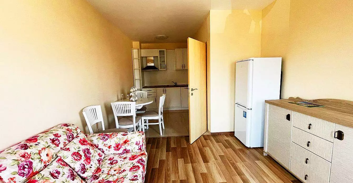 Flat 53m² in Bulgaria, Ravda. Priced at 45000€ rent photo-1