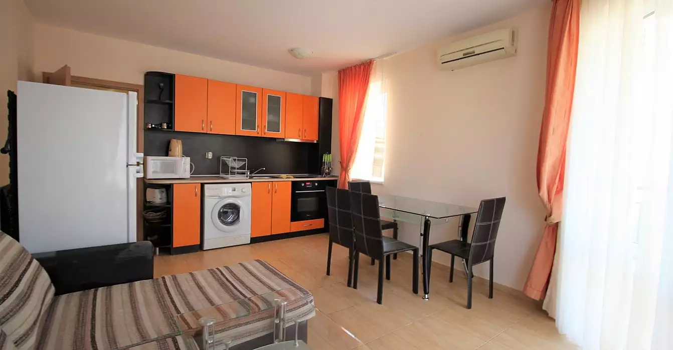 Flat 101m² in Bulgaria, Sveti Vlas. Priced at 66000€ rent photo-1