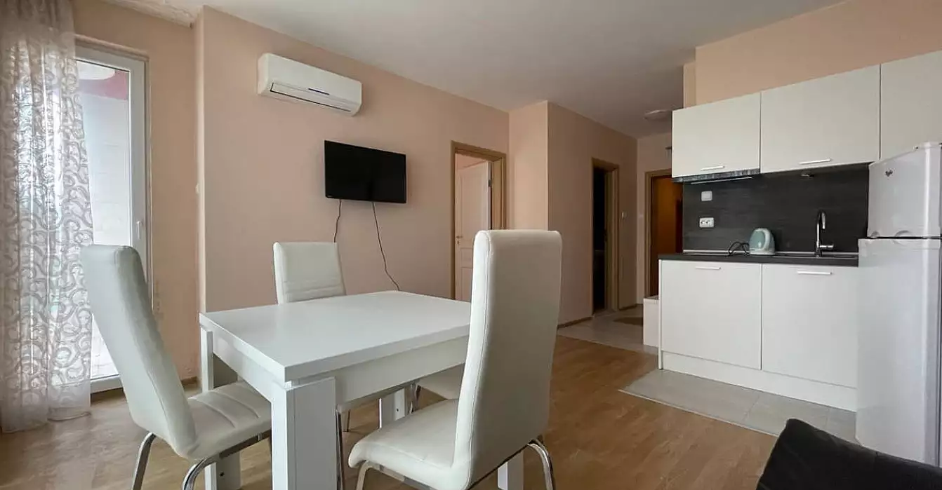 Flat 47m² in Bulgaria, Sunny Beach. Priced at 41000€ rent photo-1
