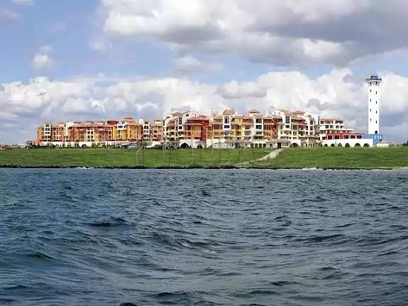 Flat 185m² in Bulgaria, Aheloy. Priced at 34500€ rent photo-14