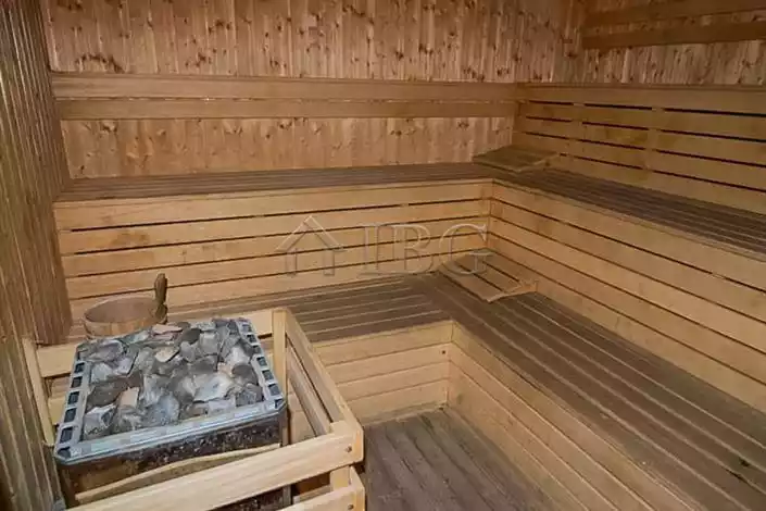 Flat 185m² in Bulgaria, Aheloy. Priced at 34500€ rent photo-34