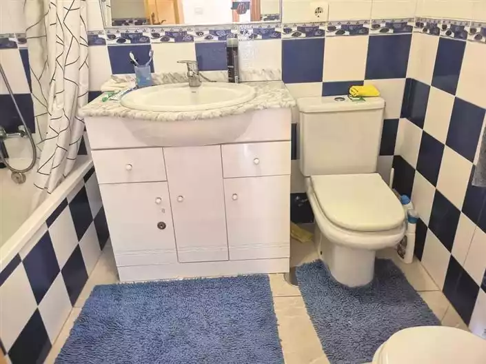 Flat 131m² in Spain, Playa Flamenca. Priced at 124950€ rent photo-13