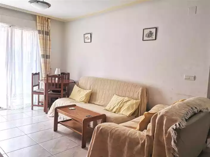 Flat 131m² in Spain, Playa Flamenca. Priced at 124950€ rent photo-4