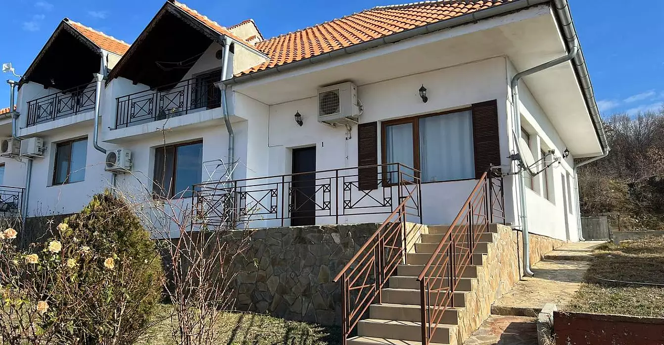 Villa 212m² in Bulgaria, Kosharitsa. Priced at 143000€ rent photo-1