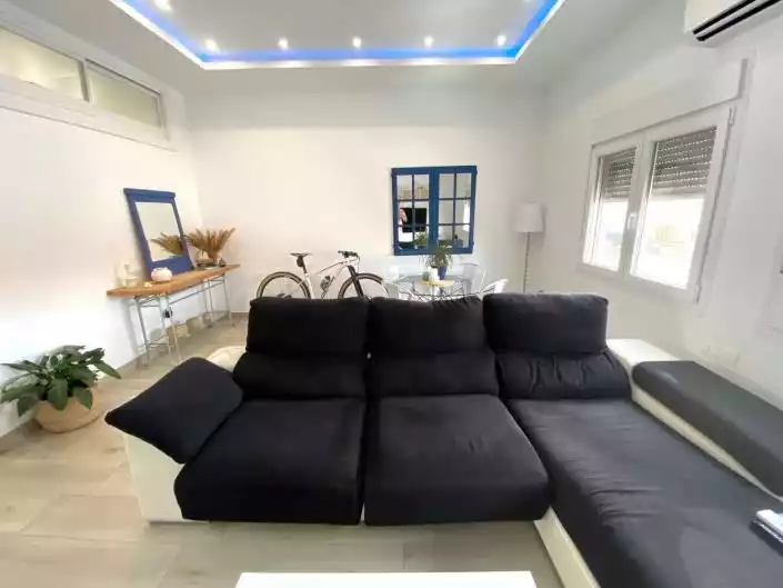 Townhouse 65m² in Spain, Estepona. Priced at 220000€ rent photo-4