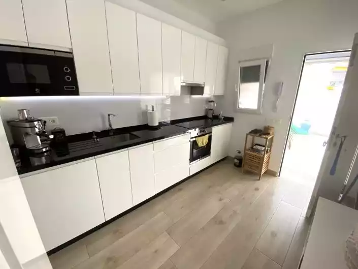 Townhouse 65m² in Spain, Estepona. Priced at 220000€ rent photo-9