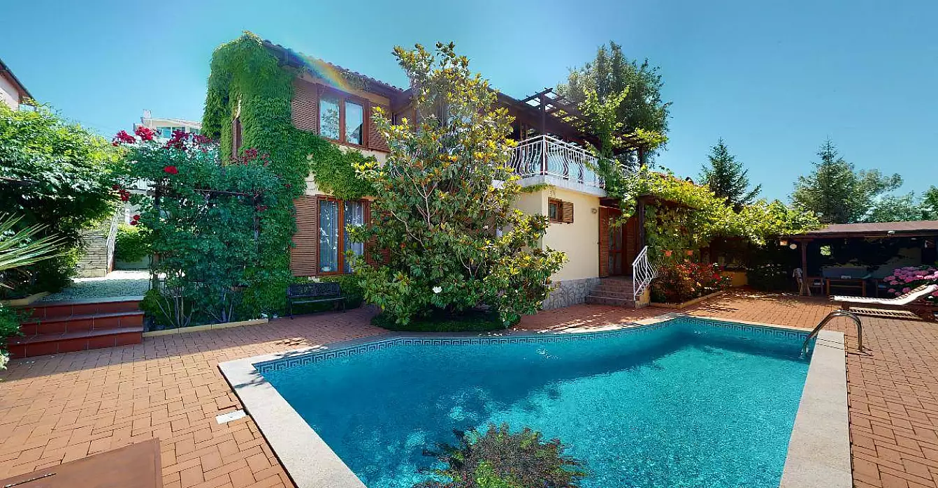Villa 264m² in Bulgaria, Kosharitsa. Priced at 385000€ rent photo-1