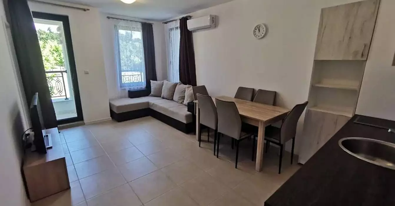 Flat 55m² in Bulgaria, Sozopol. Priced at 80000€ rent photo-1