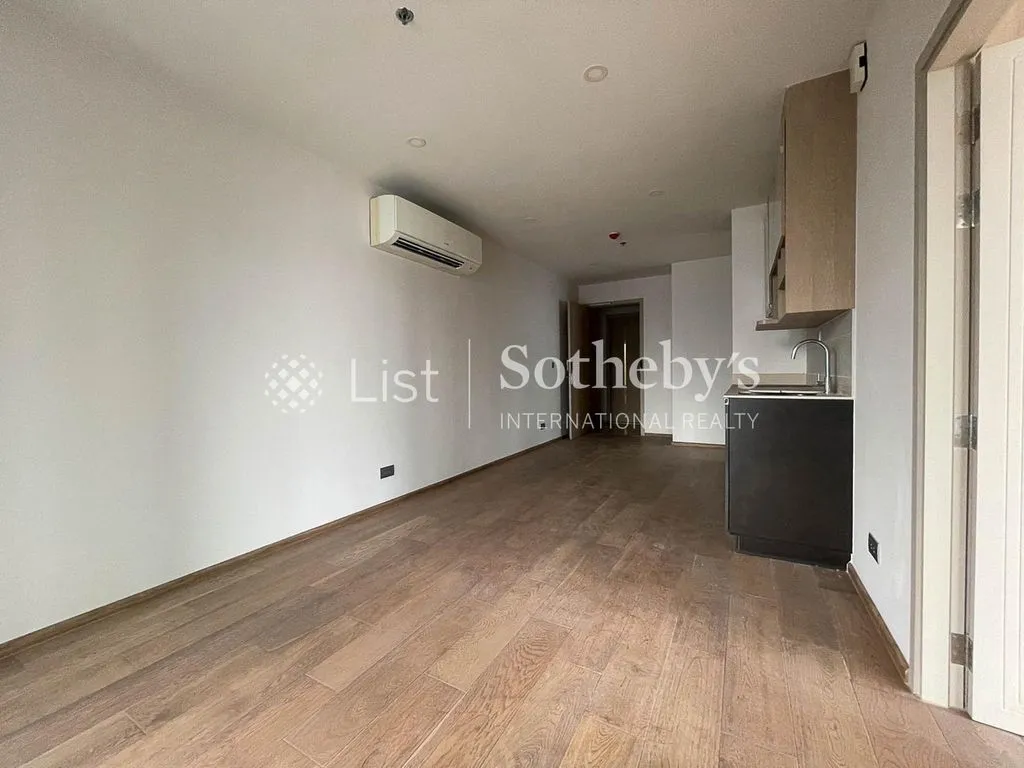 Land 64m² in Thailand, Bangkok. Priced at 338700€ rent photo-3