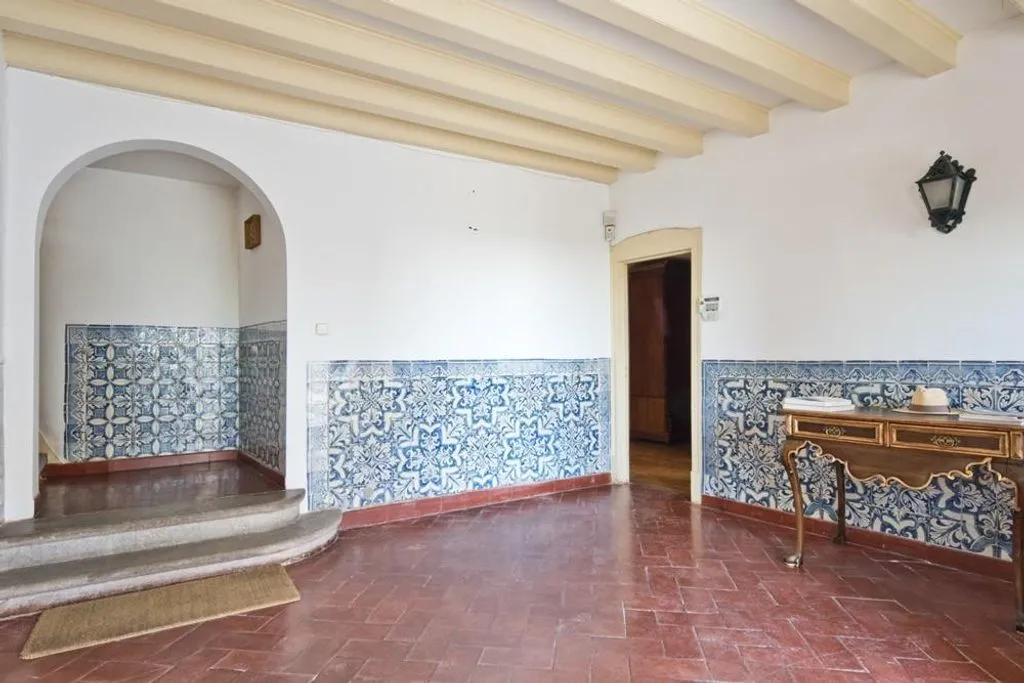 House 505m² in Portugal, Estoril. Priced at 7000000€ rent photo-2