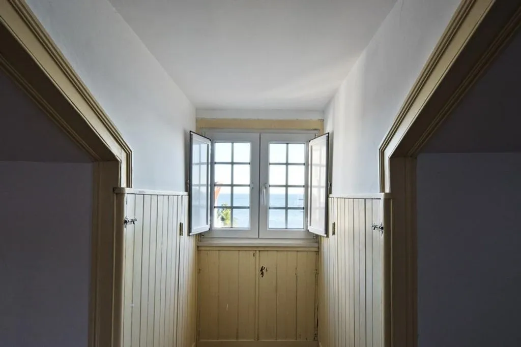House 505m² in Portugal, Estoril. Priced at 7000000€ rent photo-5