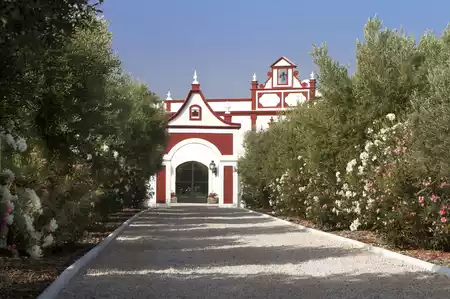 House 202m² in Italy, Lentate-sul-Sevezo. Priced at 2950000€ rent photo-4