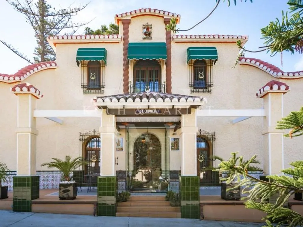 Villa 953m² in Spain, Denia. Priced at 6500000€ rent photo-1