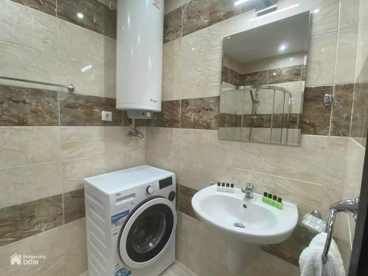 Flat 56m² in Bulgaria, Primorsko. Priced at 65000€ rent photo-12