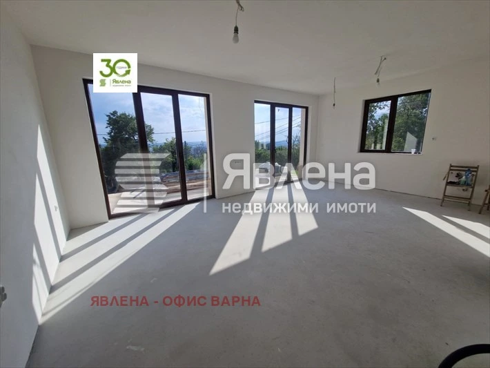 House 165m² in Bulgaria, Varna. Priced at 203048£ rent photo-4