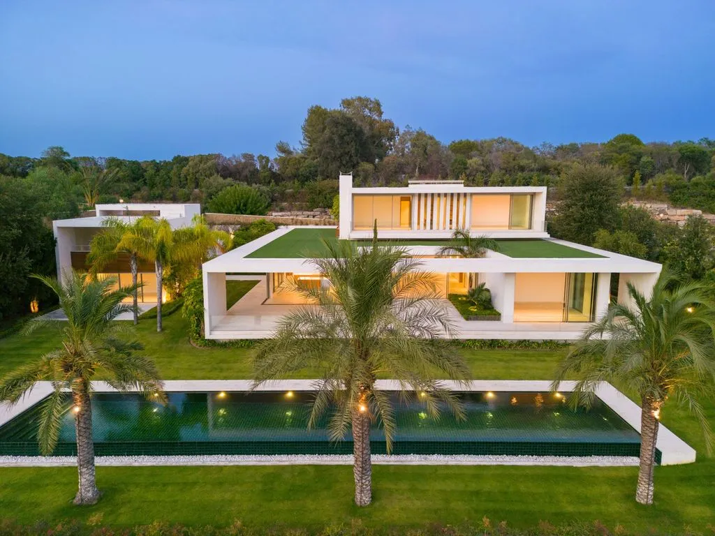 Villa 716m² in Spain, Los Alcazares. Priced at 8000000€ rent photo-1