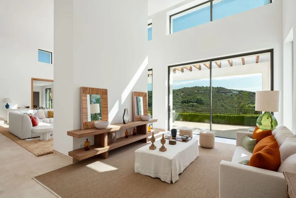 Villa 778m² in Spain, Los Alcazares. Priced at 4600000€ rent photo-5