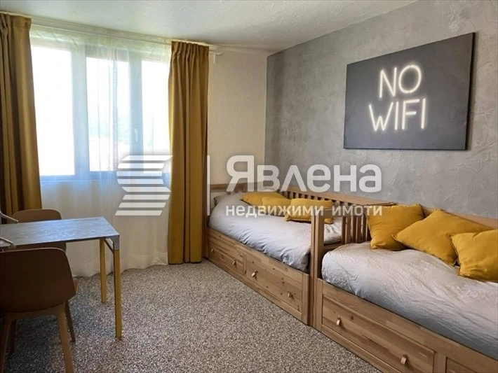 House 220m² in Bulgaria, Sofia. Priced at 279565£ rent photo-10
