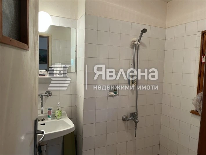 House 135m² in Bulgaria, Sofia. Priced at 57281£ rent photo-8