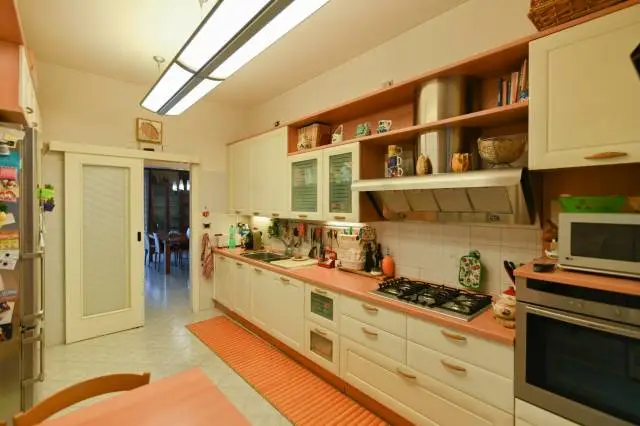 Flat 130m² in Italy, Rome. Priced at 408881£ rent photo-10