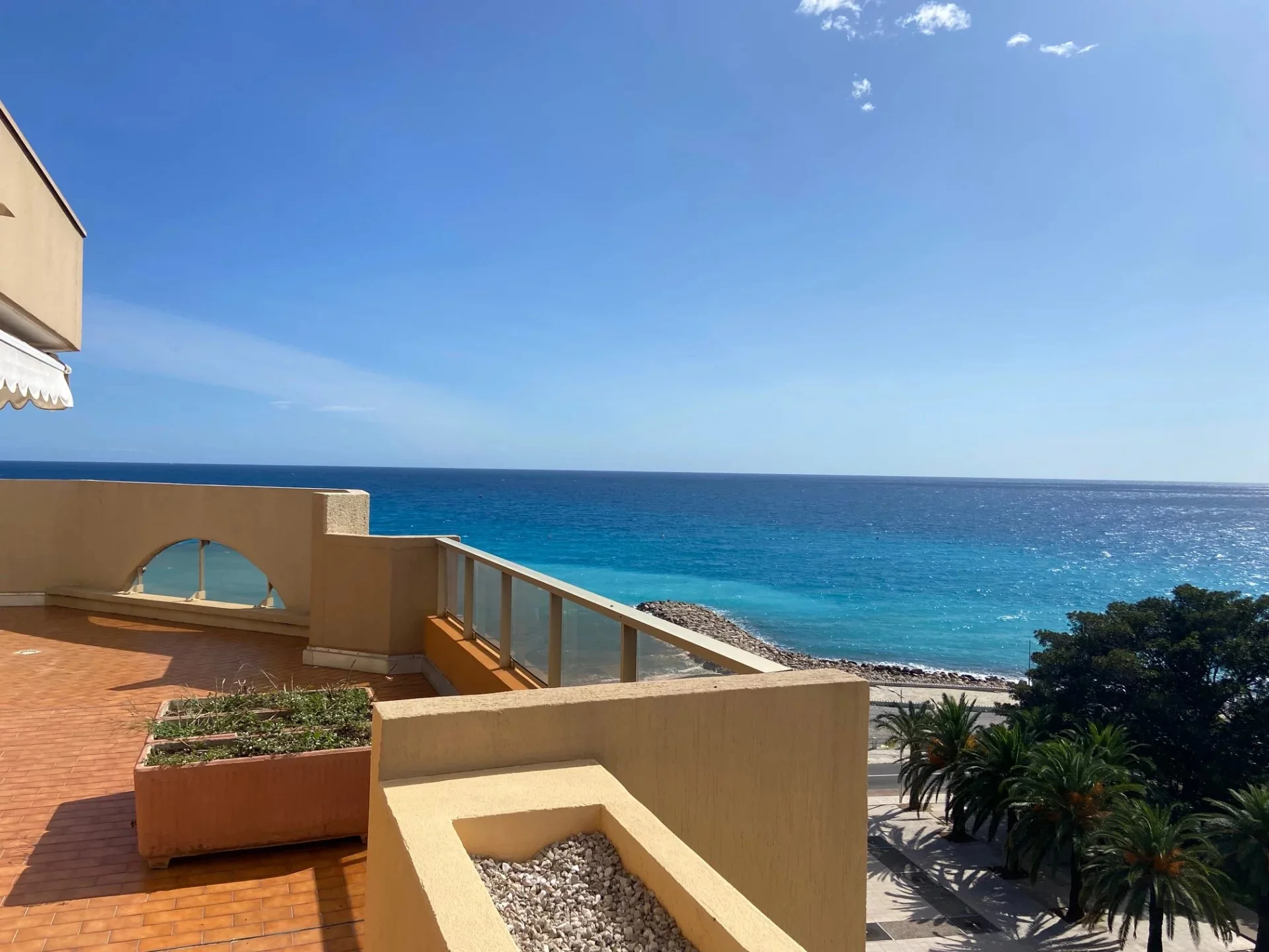 Flat 100m² in France, Menton. Priced at 1074023£ rent photo-8