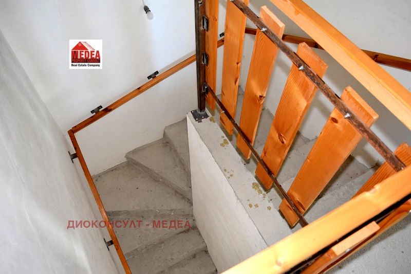 House 205m² in Bulgaria, Sofia. Priced at 307777£ rent photo-13