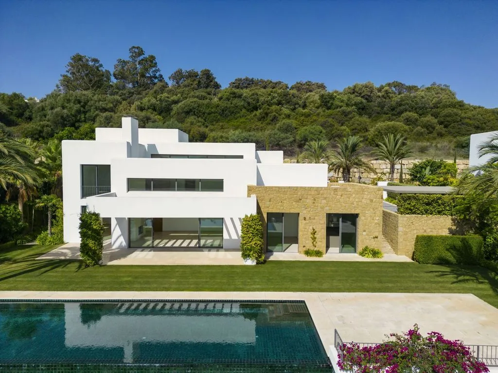 Villa 655m² in Spain, Los Alcazares. Priced at 4500000€ rent photo-1