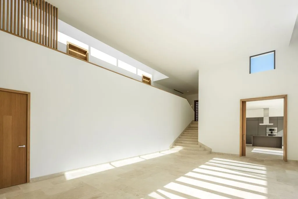 Villa 655m² in Spain, Los Alcazares. Priced at 4500000€ rent photo-6