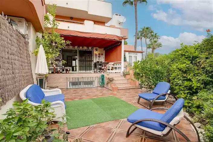 Townhouse 204m² in Spain, Estepona. Priced at 625000€ rent photo-3